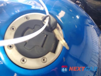 Zdjęcie 8 z 9 samochodu: 1999 SUZUKI SV650 VIN:JS1VP52A0X2101374 - miniatura