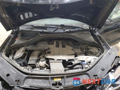 Zdjęcie 12 z 12 samochodu: 2016 MERCEDES-BENZ GLE 400 4MATIC VIN:4JGDA5GB4GA791538 - miniatura