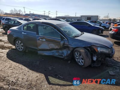 Czwarte zdjęcie samochodu z boku: 2010 HONDA ACCORD EXL VIN:1HGCP3F8XAA028683 - miniatura