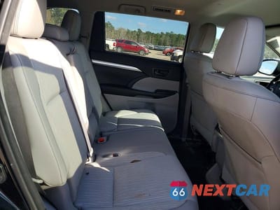 Zdjęcie 11 z 13 samochodu: 2016 TOYOTA HIGHLANDER LE PLUS VIN:5TDBKRFH8GS329721 - miniatura