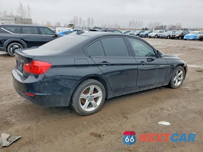 Trzecie zdjęcie samochodu z tyłu: 2013 BMW 328 XI VIN:WBA3B3C51DF540330 - miniatura