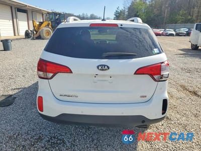 Zdjęcie 6 z 12 samochodu: 2014 KIA SORENTO LX VIN:5XYKTDA68EG508910 - miniatura