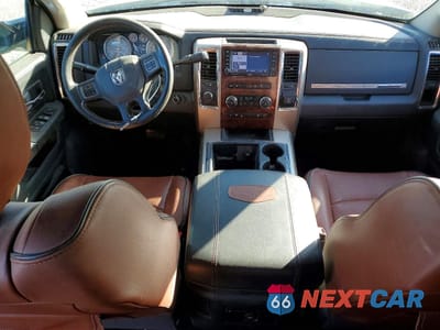 Zdjęcie 8 z 12 samochodu: 2012 DODGE RAM 3500 LONGHORN VIN:3C63DRKL2CG115400 - miniatura