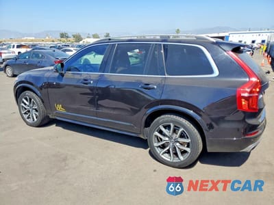 Drugie zdjęcie samochodu z przodu: 2018 VOLVO XC90 T6 VIN:YV4A22PK7J1214526 - miniatura