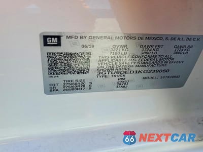 Zdjęcie 12 z 12 samochodu: 2019 GMC SIERRA K1500 SLT VIN:3GTU9DED1KG239050 - miniatura