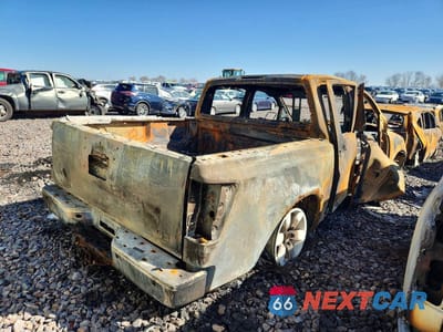 Trzecie zdjęcie samochodu z tyłu: 2008 NISS TITAN XE VIN:1N6BA07D28N302478 - miniatura