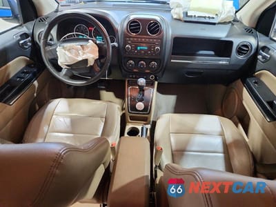 Zdjęcie 8 z 12 samochodu: 2010 JEEP COMPASS LIMITED VIN:1J4NT5FB9AD515487 - miniatura