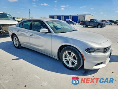 Czwarte zdjęcie samochodu z boku: 2021 DODGE CHARGER VIN:2C3CDXBG6MH522559 - miniatura