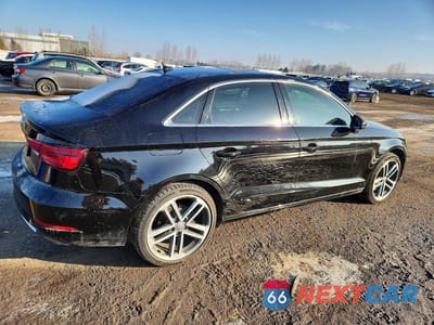 Trzecie zdjęcie samochodu z tyłu: 2020 AUDI A3 VIN:WAUAUGFF7LA019962 - miniatura