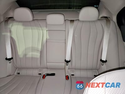 Zdjęcie 10 z 14 samochodu: 2024 MERCEDES-BENZ E 350 4MATIC VIN:W1KLF4HBXRA057053 - miniatura