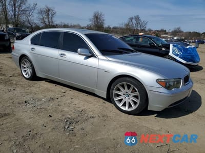 Czwarte zdjęcie samochodu z boku: 2005 BMW 745 LI VIN:WBAGN63545DS59047 - miniatura