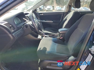 Zdjęcie 7 z 12 samochodu: 2002 TOYOTA CAMRY SE V6 VIN:JTDBF30K620063729 - miniatura