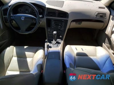 Zdjęcie 8 z 12 samochodu: 2004 VOLVO S60 2.5T VIN:YV1RH59H942386704 - miniatura