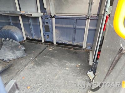 Zdjęcie 11 z 14 samochodu: 2021 RAM PROMASTER 3500 DELIVERY VAN VIN:3C6FRVJG5ME502998 - miniatura