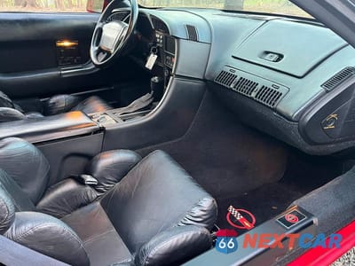 Zdjęcie 9 z 14 samochodu: 1991 CHEV CORVETTE VIN:1G1YY3381M5100723 - miniatura