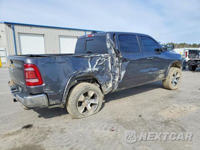 Trzecie zdjęcie samochodu z tyłu: 2020 RAM 1500 LARAMIE VIN:1C6SRFJT0LN309735 - miniatura