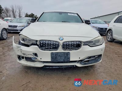 Piąte zdjęcie samochodu w środku: 2013 BMW 328 XI VIN:WBA3B3C51DJ975930 - miniatura