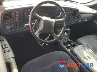 Zdjęcie 8 z 11 samochodu: 2001 CHEVROLET SILVERADO K1500 VIN:2GCEK19TX11333704 - miniatura