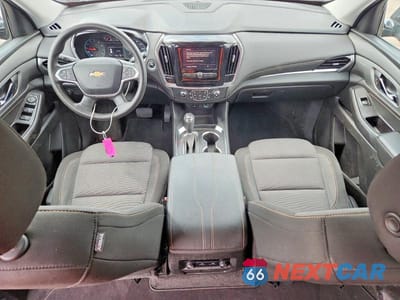 Zdjęcie 8 z 12 samochodu: 2020 CHEVROLET TRAVERSE LS VIN:1GNEVFKW0LJ264420 - miniatura