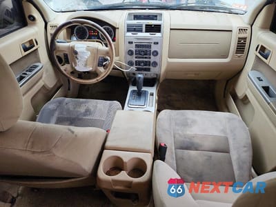 Zdjęcie 8 z 13 samochodu: 2009 FORD ESCAPE XLT VIN:1FMCU93729KA58591 - miniatura