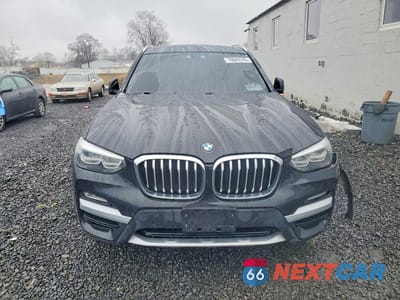 Piąte zdjęcie samochodu w środku: 2019 BMW X3 XDRIVE30I VIN:5UXTR9C55KLP85002 - miniatura