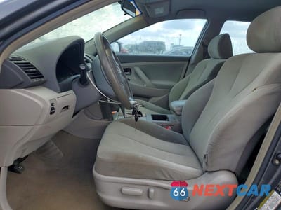 Zdjęcie 7 z 11 samochodu: 2007 TOYOTA CAMRY LE VIN:4T1BE46KX7U102723 - miniatura