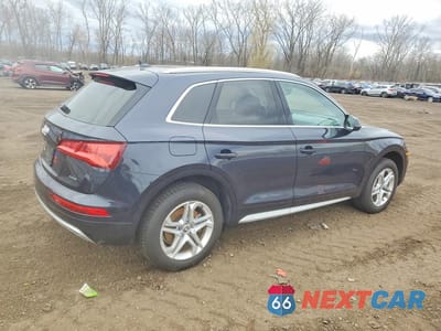 Trzecie zdjęcie samochodu z tyłu: 2019 AUDI Q5 PREMIUM VIN:WA1ANAFY8K2063597 - miniatura