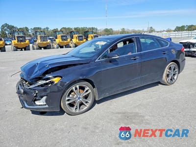 2020 FORD FUSION TITANIUM 3FA6P0K94LR175105 - główne zdjęcie licytacji z USA - miniatura