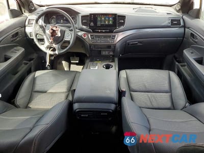 Zdjęcie 8 z 12 samochodu: 2025 HONDA PASSPORT EXL VIN:5FNYF8H56SB001030 - miniatura