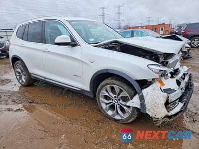 Czwarte zdjęcie samochodu z boku: 2017 BMW X3 XDRIVE28I VIN:5UXWX9C38H0W70325 - miniatura