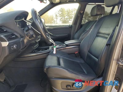 Zdjęcie 7 z 12 samochodu: 2011 BMW X5 XDRIVE50I VIN:5UXZV8C55BL417564 - miniatura