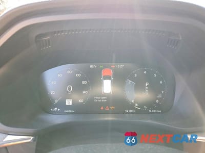 Zdjęcie 9 z 12 samochodu: 2019 VOLVO XC60 T6 R-DESIGN VIN:YV4A22RM4K1378784 - miniatura