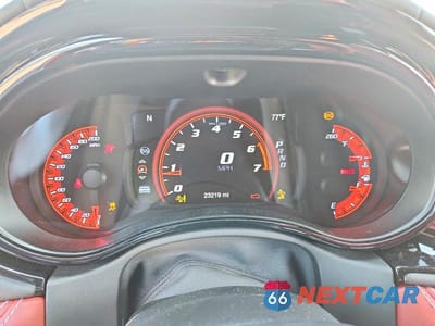 Zdjęcie 9 z 14 samochodu: 2023 DODGE DURANGO SRT HELLCAT VIN:1C4SDJH90PC638697 - miniatura