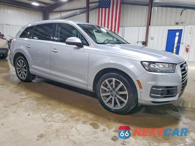 Czwarte zdjęcie samochodu z boku: 2019 AUDI Q7 PREMIUM PLUS VIN:WA1LAAF72KD014881 - miniatura