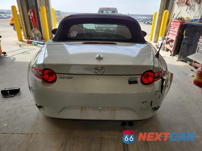 Zdjęcie 6 z 12 samochodu: 2016 MAZDA MX-5 MIATA GRAND TOURING VIN:JM1NDAD71G0111741 - miniatura