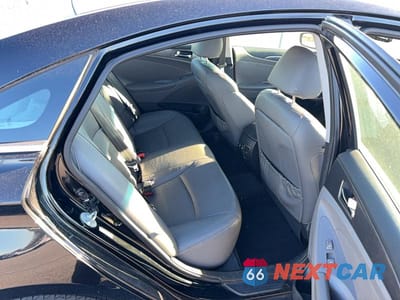 Zdjęcie 6 z 10 samochodu: 2012 HYUNDAI SONATA HYBRID BASE VIN:KMHEC4A4XCA038836 - miniatura