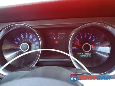 Zdjęcie 9 z 12 samochodu: 2014 FORD MUSTANG VIN:1ZVBP8EM8E5205975 - miniatura