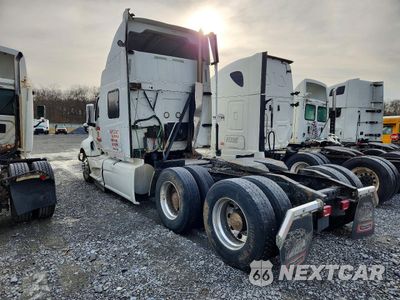 Trzecie zdjęcie samochodu z tyłu: 2018 INTERNATIONAL LT625 SEMI TRUCK VIN:3HSDZAPR1JN339691 - miniatura