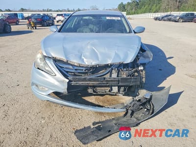 Piąte zdjęcie samochodu w środku: 2011 HYUNDAI SONATA SE VIN:5NPEC4AC4BH134383 - miniatura