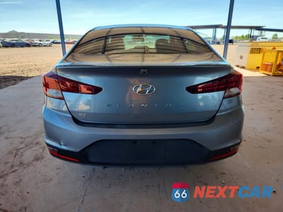 Zdjęcie 6 z 11 samochodu: 2019 HYUNDAI ELANTRA SE VIN:KMHD74LFXKU811378 - miniatura