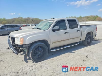 2007 GMC NEW SIERRA C1500 2GTEC13C371634880 - główne zdjęcie licytacji z USA - miniatura