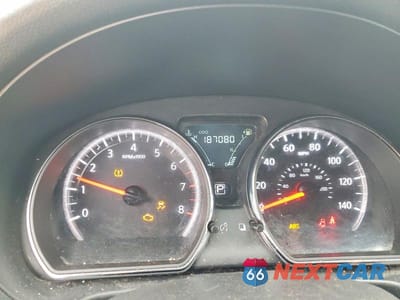 Zdjęcie 9 z 13 samochodu: 2018 NISSAN VERSA SV VIN:3N1CN7APXJL878657 - miniatura