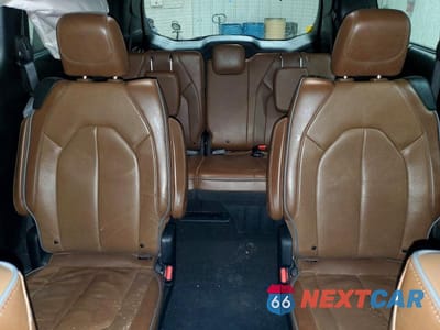 Zdjęcie 10 z 13 samochodu: 2017 CHRYSLER PACIFICA LIMITED VIN:2C4RC1GG8HR670520 - miniatura