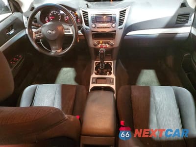 Zdjęcie 8 z 11 samochodu: 2013 SUBARU OUTBACK 2.5I PREMIUM VIN:4S4BRBCC4D1292859 - miniatura