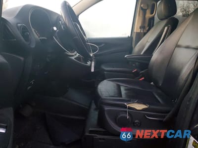 Zdjęcie 7 z 13 samochodu: 2017 MERCEDES-BENZ METRIS VIN:WD4PG2EE6H3305836 - miniatura