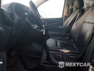 Zdjęcie 7 z 13 samochodu: 2017 MERCEDES-BENZ METRIS VIN:WD4PG2EE6H3305836 - miniatura