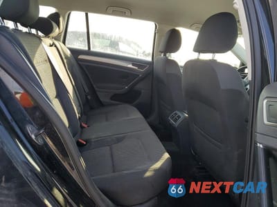 Zdjęcie 10 z 13 samochodu: 2017 VOLKSWAGEN GOLF 1.8 TSI WAGON VIN:3VWC17AU9HM506341 - miniatura