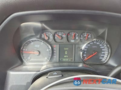 Zdjęcie 9 z 12 samochodu: 2015 CHEVROLET SILVERADO K2500 HEAVY DUTY VIN:1GC1KUE8XFF150742 - miniatura