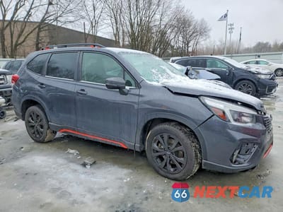 Czwarte zdjęcie samochodu z boku: 2021 SUBARU FORESTER SPORT VIN:JF2SKARC9MH498536 - miniatura