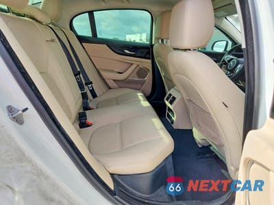 Zdjęcie 10 z 12 samochodu: 2020 JAGUAR XE S VIN:SAJAE4FX7LCP64949 - miniatura